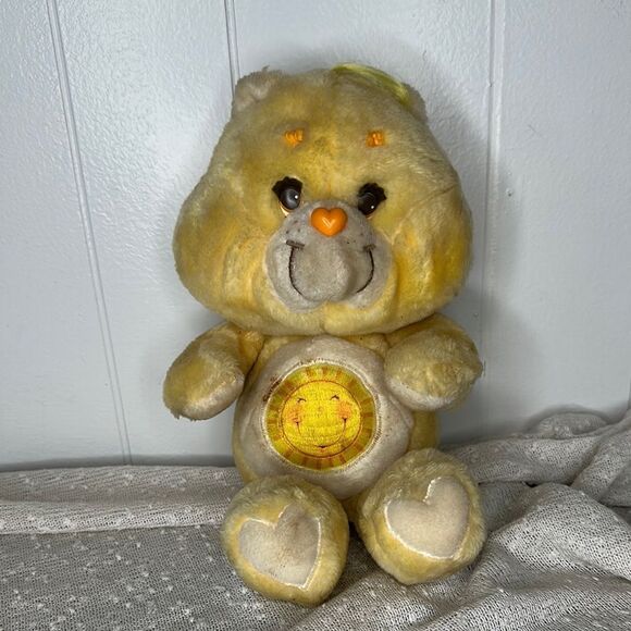 CARE BEARS Funshine Bear 1983 Vintage Stuffed Bear - Picture 2 of 7